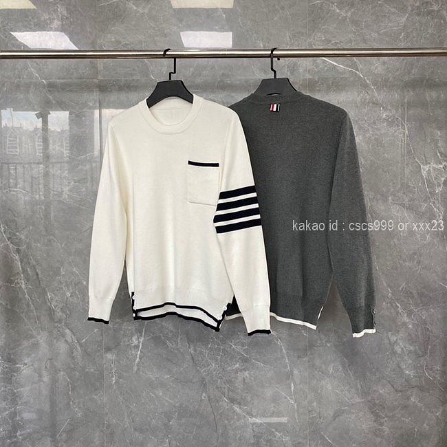 톰브라운 긴팔 라운드 니트 (2 color) 레플리카 미러급 SA급 S급 고퀄리티 의류 [남성여성공용]