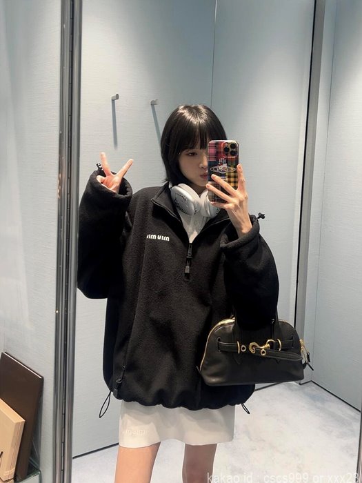 미우미우 목폴라 집업 레플리카 미러급 SA급 S급 고퀄리티 의류 [여성]