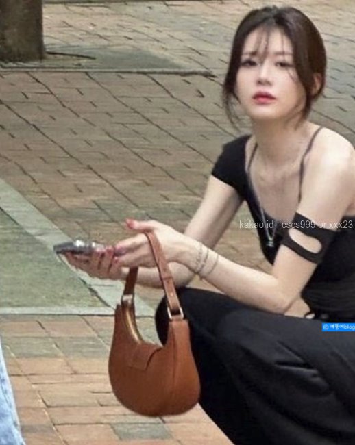 [고윤정 PICK] 셀린느 미디엄 아바 트리옹프백 숄더백 레플리카 미러급 SA급 S급 고퀄리티 셀럽 가방 [여성]