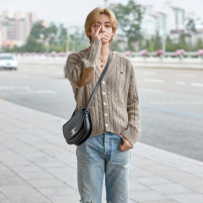 [뷔 PICK] 셀린느 미디엄 베사체 트리옹프백 크로스백 레플리카 미러급 SA급 S급 고퀄리티 셀럽 가방 [남성여성공용]