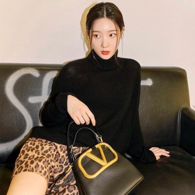발렌티노 슈퍼비 버킷백 레플리카 미러급 SA급 S급 고퀄리티 가방 [여성] 셀럽