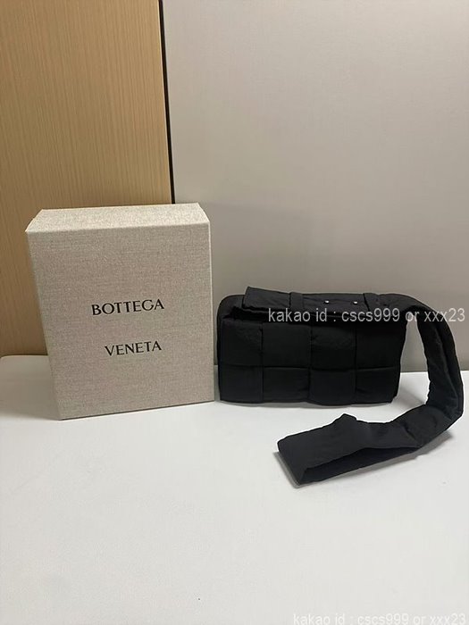 [장ㅇㅇ 고객님 주문제품 검수사진] 보테가베네타 패디드 크로스백 레플리카