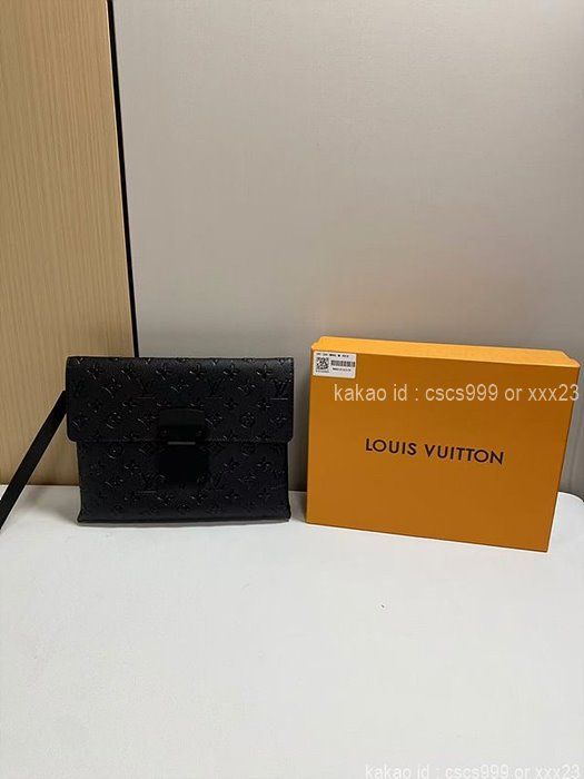 [김ㅇㅇ 고객님 주문제품 검수사진] 루이비통 클러치 레플리카