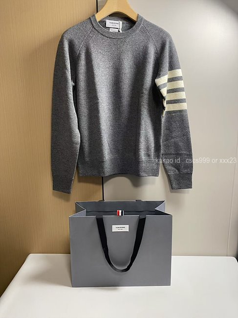 [박ㅇㅇ 고객님 주문제품 검수사진] 톰브라운 긴팔 라운드 니트 레플리카 미러급 SA급 S급 고퀄리티