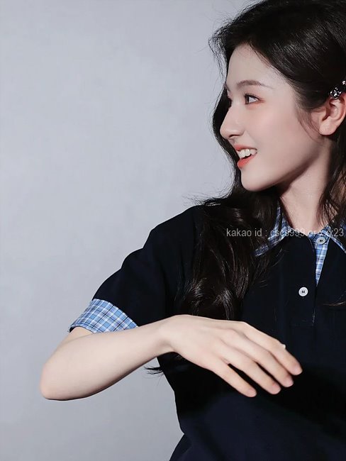 미우미우 반팔 카라 티셔츠 레플리카 미러급 SA급 S급 고퀄리티 의류 [남성여성공용]