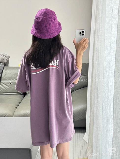 발렌시아가 반팔 라운드티셔츠 레플리카 미러급 SA급 S급 고퀄리티 하이엔드 의류 [남성여성공용]