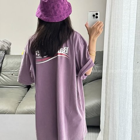 발렌시아가 반팔 라운드티셔츠 레플리카 미러급 SA급 S급 고퀄리티 하이엔드 의류 [남성여성공용]