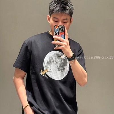 로에베 반팔 라운드티셔츠 레플리카 미러급 SA급 S급 고퀄리티 하이엔드 최상급 의류 [남성여성공용]