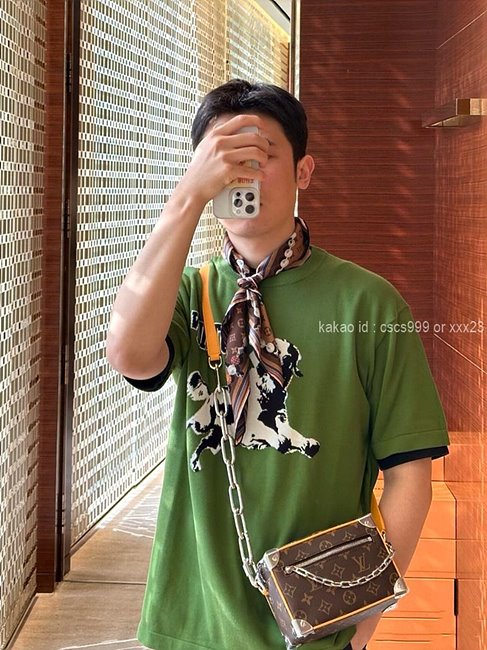 루이비통 반팔 라운드티셔츠 레플리카 미러급 SA급 S급 고퀄리티 하이엔드 최상급 의류 [남성여성공용]