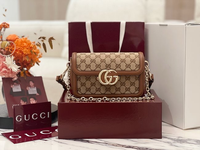 구찌 스몰 숄더백 브라운 826761 숄더백 크로스백 레플리카 미러급 SA급 S급 고퀄리티 최상급 하이엔드 가방 [여성]