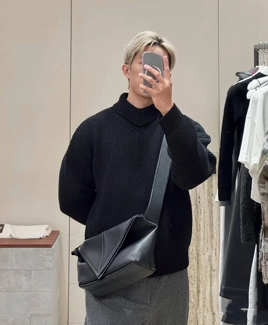 보테가베네타 스몰 소이어 815807 크로스백 레플리카 미러급 SA급 S급 고퀄리티 최상급 하이엔드 가방 [남성여성공용]