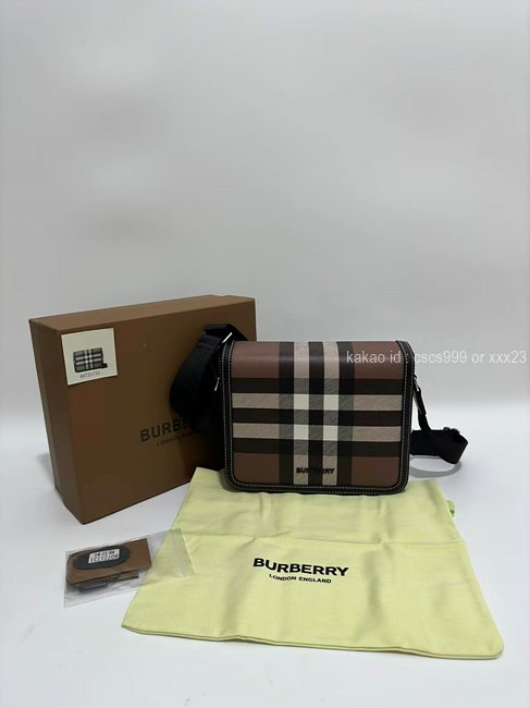 2025.08.30_[홍ㅇㅇ 고객님 주문제품 검수사진] 버버리 크로스백 레플리카 미러급 SA급 S급 고퀄리티 하이엔드 최상급 가방