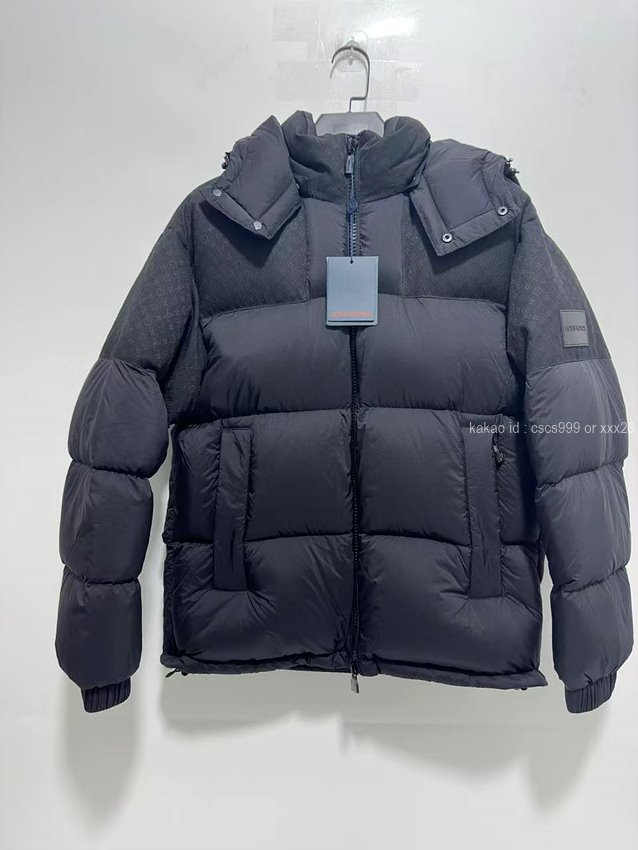 2025.10.30_[구ㅇㅇ 고객님 주문제품 검수사진] 루이비통 후드 패딩 점퍼 레플리카 미러급 SA급 S급 고퀄리티 하이엔드 최상급