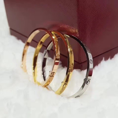 까르띠에 레플리카 신형 브레이슬릿 SM 러브팔찌 옐로골드,로즈골드,화이트골드 - best