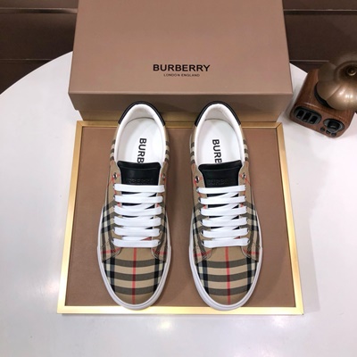 버버리 스니커즈 (2 color) 레플리카 미러급 SA급 S급 고퀄리티 신발 [남성] 최상급 하이엔드 - best