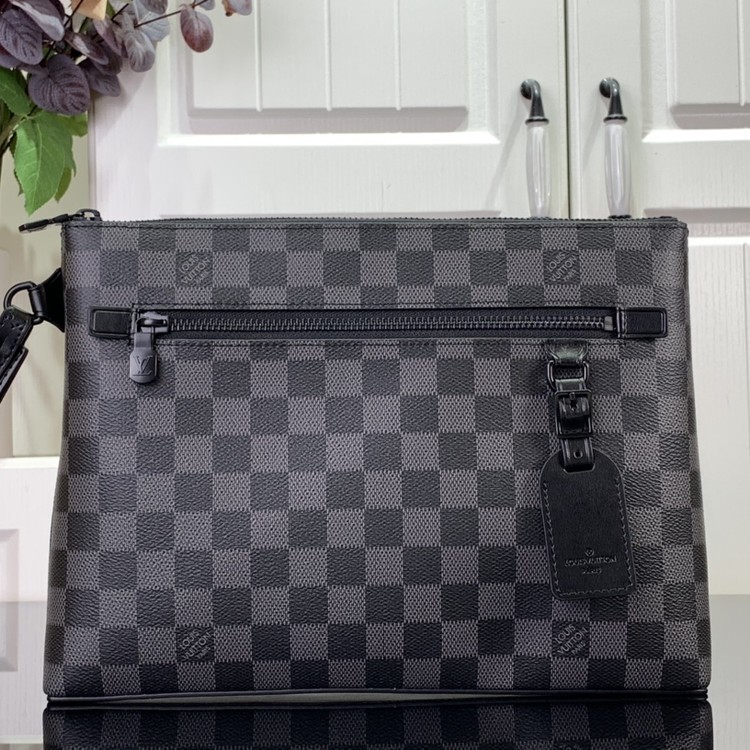 루이비통 테이크오프 파우치 레플리카 미러급 SA급 S급 고퀄리티 클러치 [남성여성공용] - best