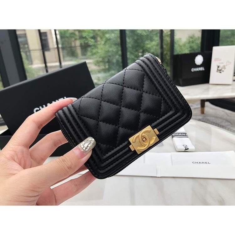 샤넬 보이 카드지갑 지퍼돌이 캐비어 지갑 레플리카 미러급 SA급 S급 고퀄리티  [여성] - best