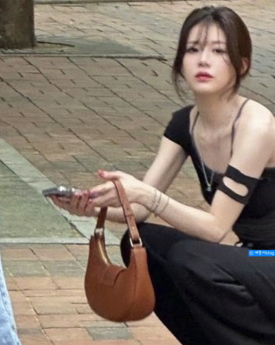 셀린느 레플리카 미디엄 아바 트리옹프백