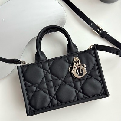 디올 북토트 미니 숄더백 (3 color) 레플리카 미러급 SA급 S급 고퀄리티 가방 크로스백 [여성] 최상급 하이엔드 - best