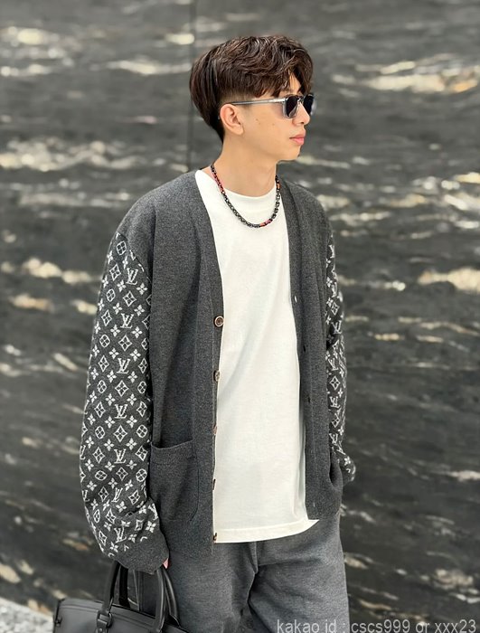 루이비통 가디건 ( 2 color ) 레플리카 미러급 SA급 S급 고퀄리티 의류 [남성] best