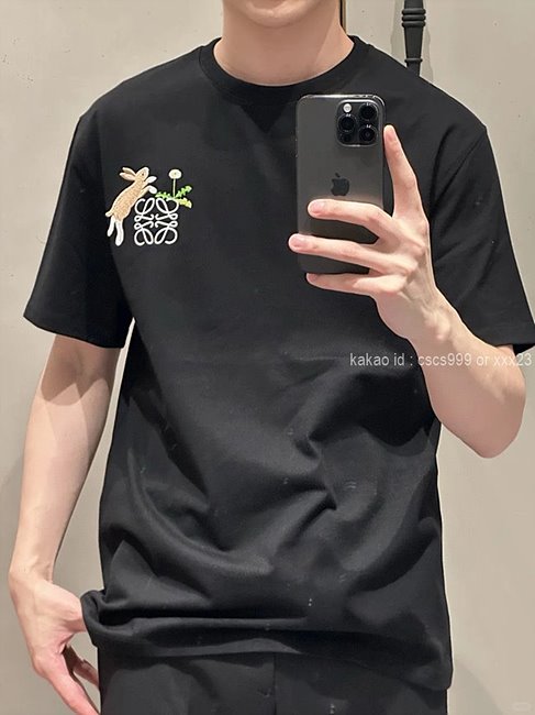 로에베 (2 color) 반팔 라운드티셔츠 레플리카 미러급 SA급 S급 고퀄리티 하이엔드 최상급 의류 [남성여성공용] - best