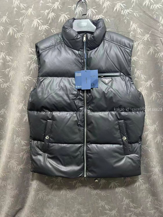 2026.01.07_[구ㅇㅇ 고객님 주문제품 검수사진] 프라다 패딩 조끼 레플리카 미러급 SA급 S급 고퀄리티 하이엔드 최상급