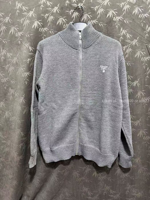 2026.02.18_[남ㅇㅇ 고객님 주문제품 검수사진] 프라다 로고 캐시미어 니트 집업 자켓 레플리카 미러급 SA급 S급 고퀄리티 하이엔드 최상급 이미테이션