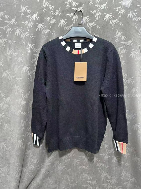 2026.02.22_[원ㅇㅇ 고객님 주문제품 검수사진] 버버리 긴팔 라운드 니트티 레플리카 미러급 SA급 S급 고퀄리티 하이엔드 최상급 이미테이션