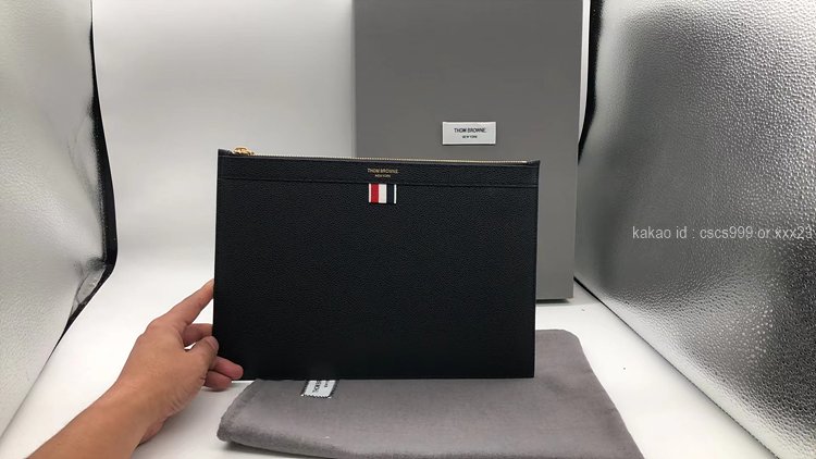 2026.03.17_[지ㅇㅇ 고객님 주문제품 검수사진] 톰브라운 클러치백 레플리카 미러급 SA급 S급 고퀄리티 하이엔드 최상급 이미테이션 가방